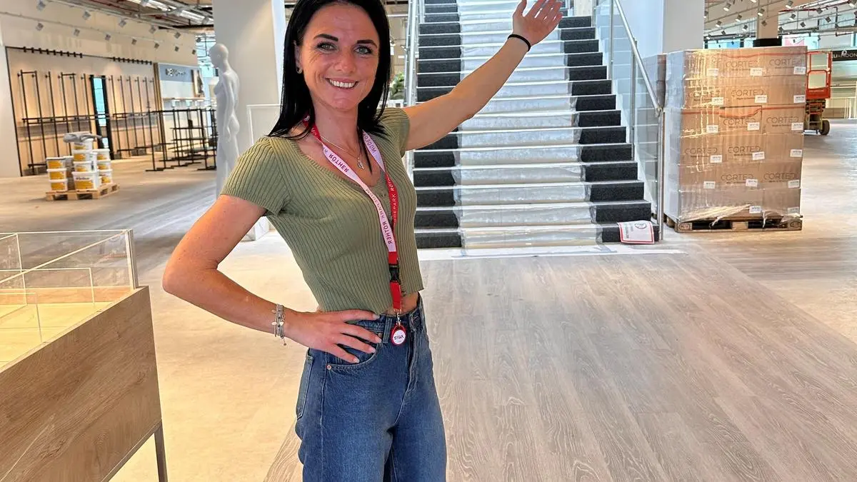 Filialleiterin Tamara Narounig präsentiert ab dem 31. August auf zwei Etagen rund 170 Marken