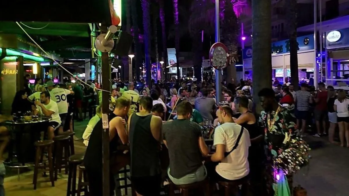 Partystimmung trotz Corona am Ballermann