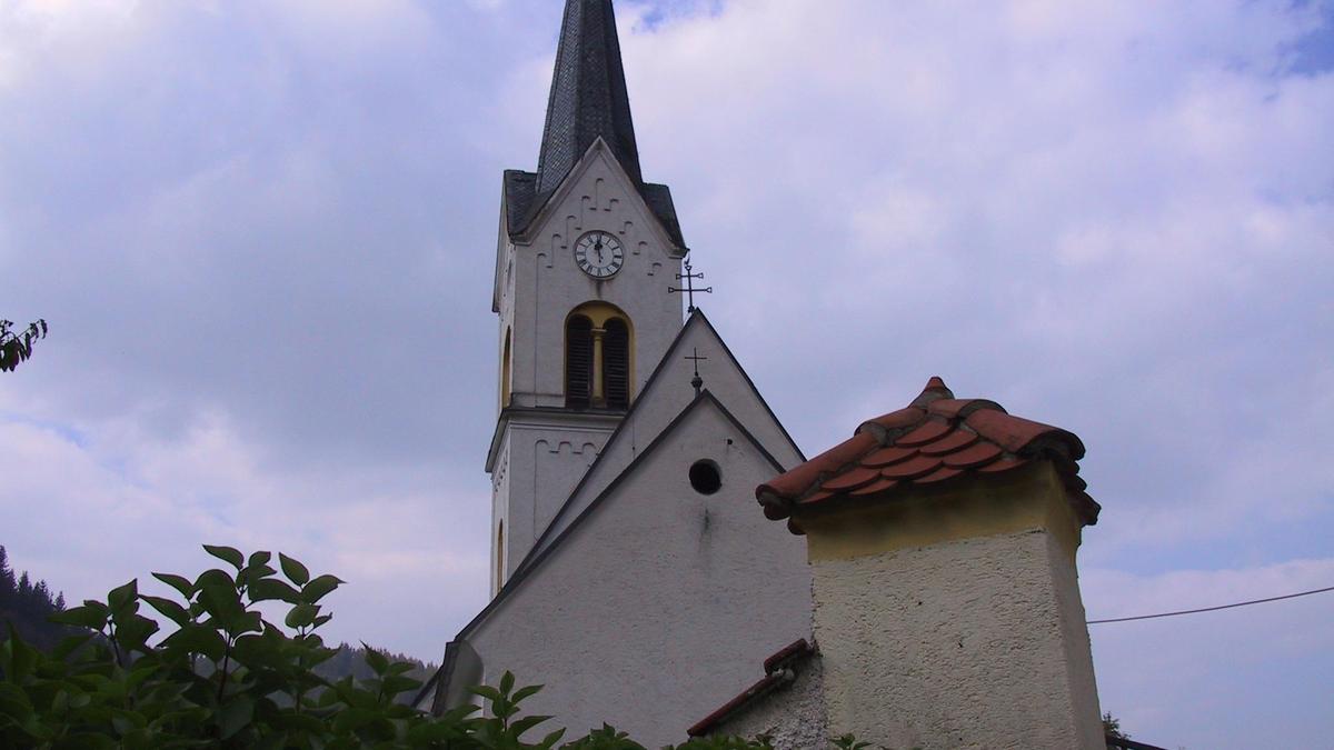 Die Rachauer Kirche
