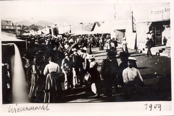 Gut besuchter Markt.