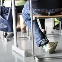Sollen Lehrer körperlich gegen Schüler vorgehen dürfen?