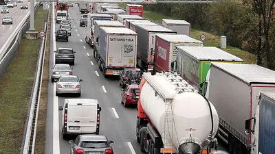 Laut ARBÖ sind längere Wartezeiten an den Grenzen quasi vorprogrammiert