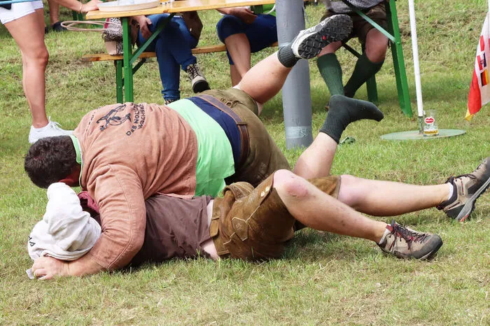 Jahres Gesamtwertung Kinder 2010:1. Patrick Hinteregger (Sirnitz) 38 Punkte2. Lenart Grillitsch (Sirnitz) 22 Punkte3. Elias Hochsteiner (Sirnitz) 22 Punkte Kinder 2008:1. Gregor Prodinger (Deutsch Griffen) 38 Punkte2. Pascal Ebner (Fresach) 22 Punkte3. Gabriel Kogler (Wachsenberg) 15 Punkte Jugend:1. Rene Unterscheider (Fresach) 46 Punkte2. Gregor Prodinger (Deutsch Griffen) 44. Punkte3. Lukas Edlinger (Fresach) 18 Punkte Allgemein:1. Andreas Michenthaler (Sinitz) 49 Punkte2. Manuel Lassnig (Arriach) 48 Punkte3. Leonhard Kräuter (Siritz) 30. Punkte