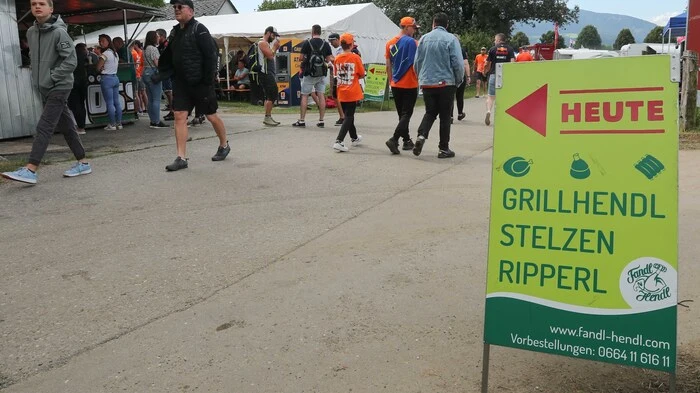 Party-Ställe, Bars, Frühstücksräume und Food-Trucks: Spielberg hat sich zur Festivalstadt entwickelt.