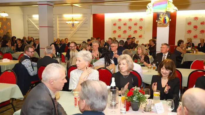 Am Samstag, dem 31. Jänner, ging im Gasthaus Pfeifer in Altenberg der 41. Gemeindeball der SPÖ über die Bühne.
