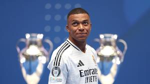 Kylian Mbappé wurde als neuer Spieler von Real Madrid vorgestellt