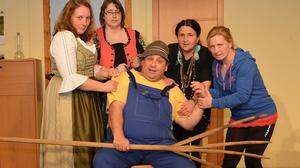 Die Theatergruppe Maria Rojach mit ihrem neuen Stück „Bauer sucht (k)eine neue Frau“