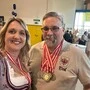 Monika und Andreas Trojer von der Amlacher Speis zeigen auf der Wieselburger Messe ihre sechs Medaillen