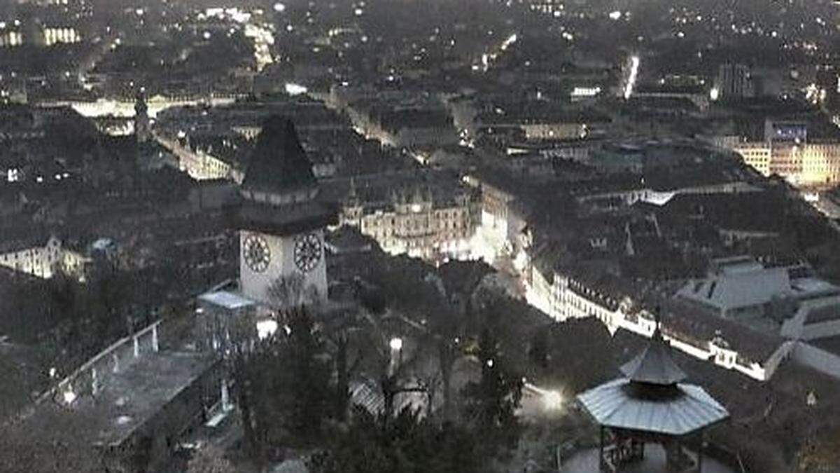 Blick via Schloßberg-Panoramakamera