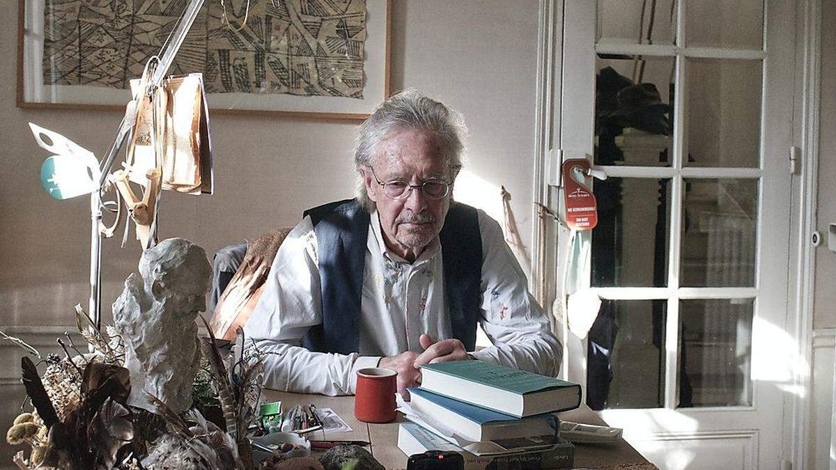 Handke in seinem Haus in Chaville bei Paris