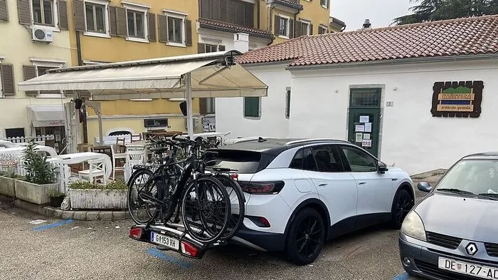 Unterwegs in Kroatien mit E-Rädern und E-Auto