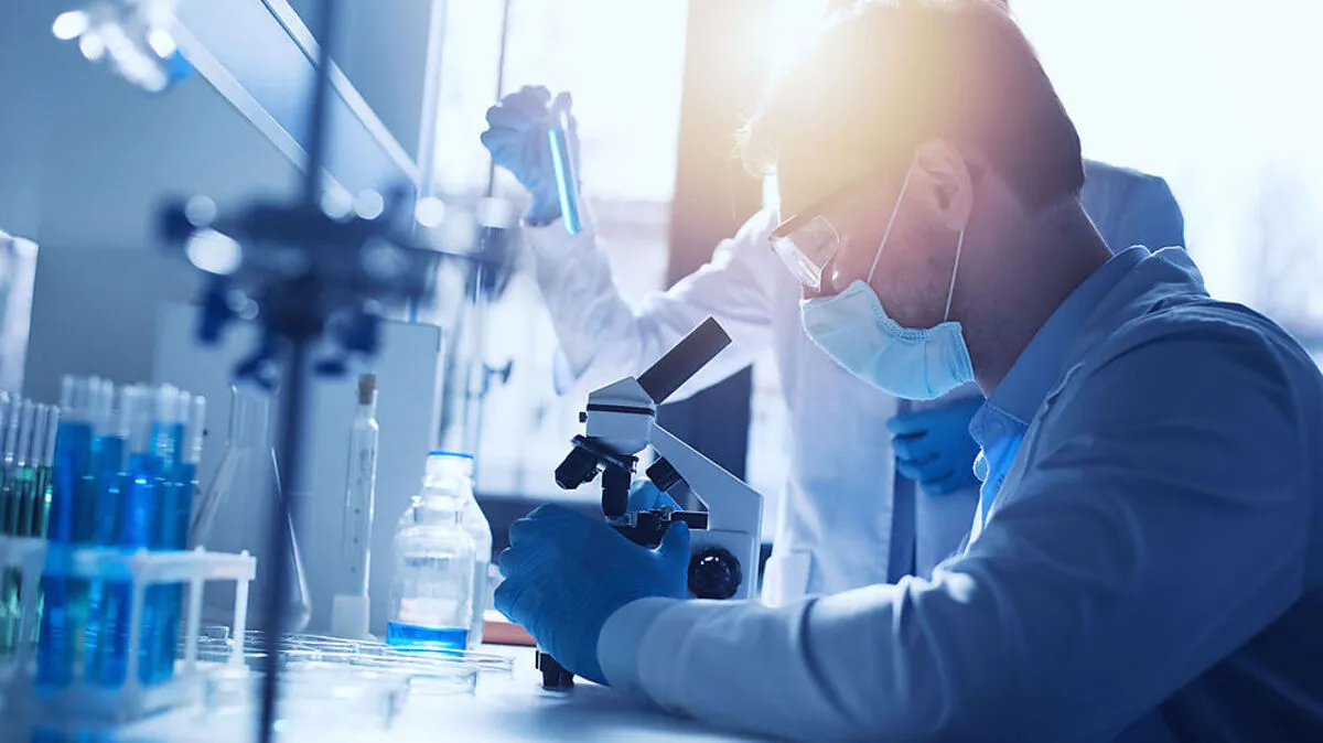 An Medikamenten gegen das Coronavirus wird derzeit vielerorts geforscht