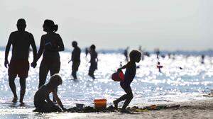 Sorgloser Familienurlaub durch optimalen Sanitätsdienst am Strand