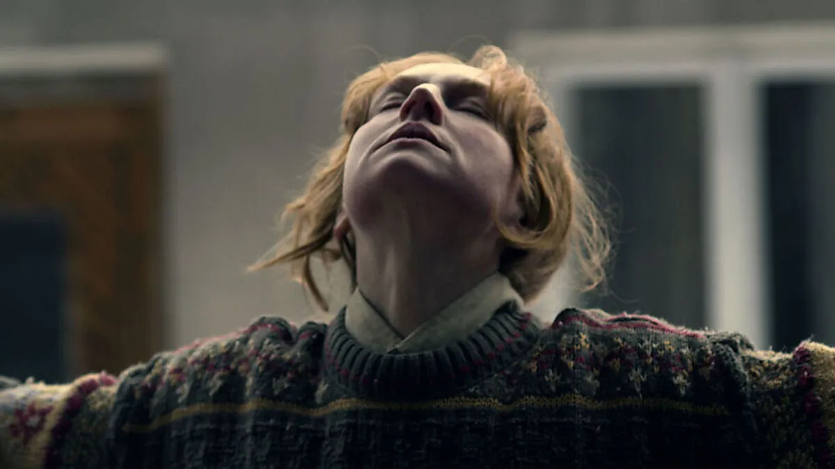 Brigitte Hobmeier brilliert als Frau, die sich nach einem einschneidenden Ereignis wieder finden muss