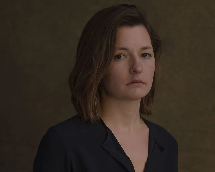 Laura Freudenthaler bezaubert durch ihren unverkennbaren Stil. Sämtliche Siegerfotos wurden von der jungen Grazer Fotografin Elisa Wüntscher angefertigt. Die freischaffende Fotografin konnte bereits bei diversen Wettbewerben überzeugen, wie beim Young Creatives Panthers 2018 (2. Platz)