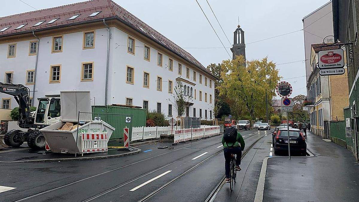 Die Münzgrabenstraße ist seit dem Wochenende wieder für alle befahrbar