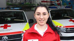 Selina Kandut arbeitet ehrenamtlich beim Roten Kreuz Feldkirchen