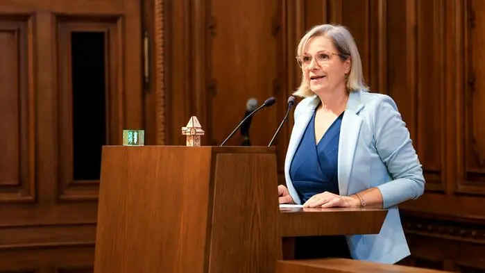 Judith Schwentner (Foto stammt von der Donnerstags-Sitzung)