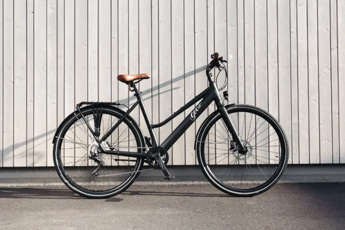 Schlanker Rahmen, versteckte Technik. Dem Geero ist das E-Bike kaum anzusehen