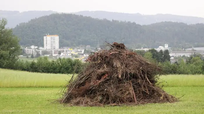 Seit über 10 Jahren organisiert die ÖVP Köflach auf der Galler-Wiese die traditionelle Sonnwendfeier mit einem bunten Programm. 