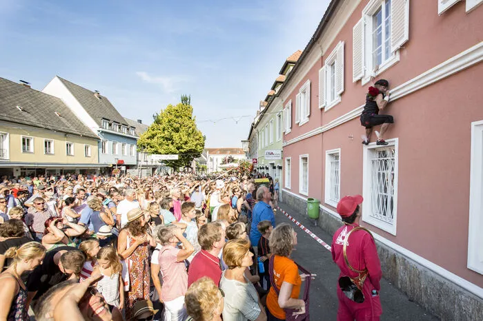 Theater und Akrobatik wurde auf höchstem Niveau vereint.