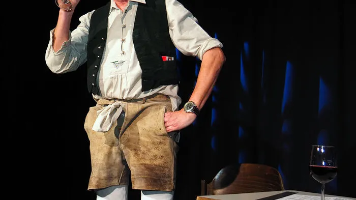 Mit der Premiere der Ferlacher Faifalan Freitagabend ist jetzt auch im Bezirk Klagenfurt Land die Saison der Faschingssitzungen eröffnet. Kommende Woche haben die Faschingsgilden von Techelsberg, Moosburg und Gurnitz Premiere.