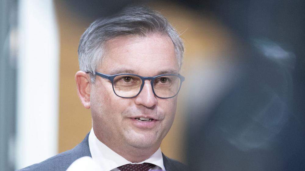 Finanzminister Magnus Brunner (ÖVP) befindet sich weiterhin im Krankenhaus