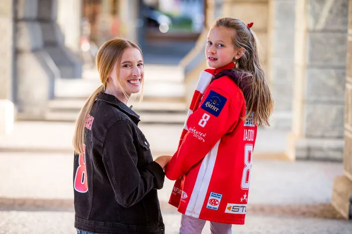 Abby und Kayla Petersen (von links)