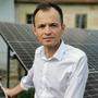 Anton Schuller hat mit Nachbarn und einem Unternehmen eine der ersten Energiegemeinschaften in Österreich gestartet.
