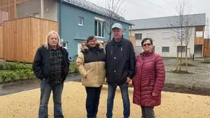 Sind bereits eingezogen: Mieter der neuen Gemeindewohnungen