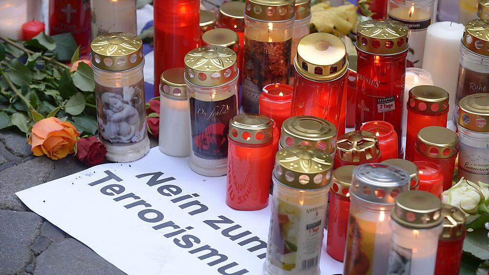 In Wien wird um die Opfer des Anschlags getrauert.