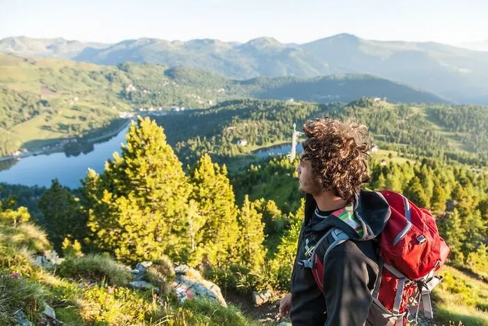 Der Blick auf die Turracher Höhe mit dem Turracher See gibt einem einfach Berge