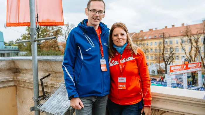 Oliver Kröpfl (Steiermärkische Sparkasse" und seine Frau waren vom Spektakel begeistert.