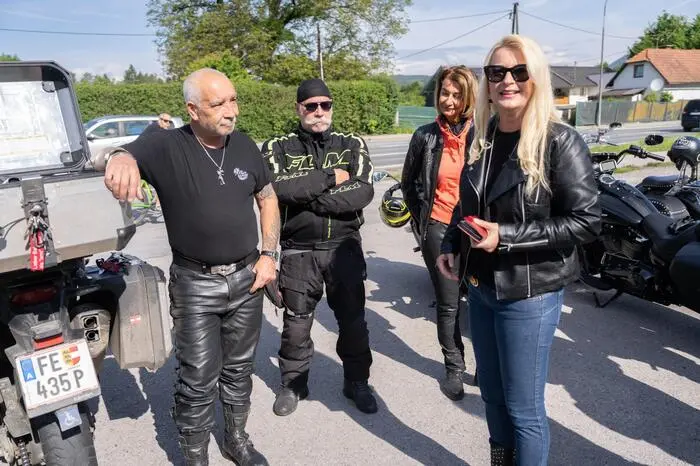Klicken Sie sich durch die Fotos!