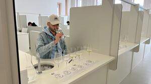 Bei der European Wine Championship in der Fachschule Silberberg geht es nicht nur ums Weinverkosten