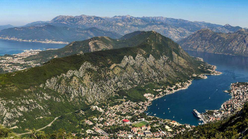 Zwei der brutalsten Klans nennen sich nach Dörfern in der Bucht von Kotor in Montenegro