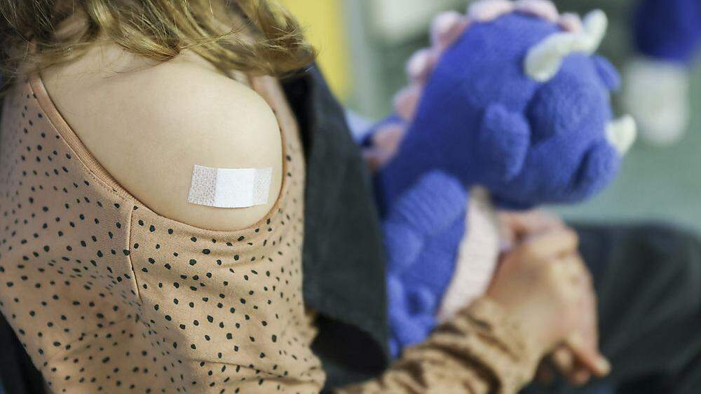 Britische Expertin rät: Möglichst schnell Kinder impfen
