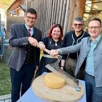 Landeshauptmann-Stellvertreter Martin Gruber, Genussland-Kärnten-Obfrau Petra Pobaschnig, Kaslab’n-Obmann Klaus Kohlweiß und Landtagsabgeordneter Michael Maier