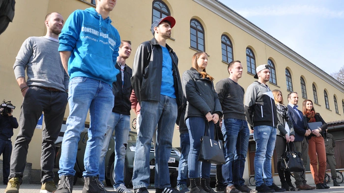 30 Personen sollten kommen elf Arbeitssuchende nahmen dann tatsächlich bei der Jobbörse beim Bundesheer in Straß teil.