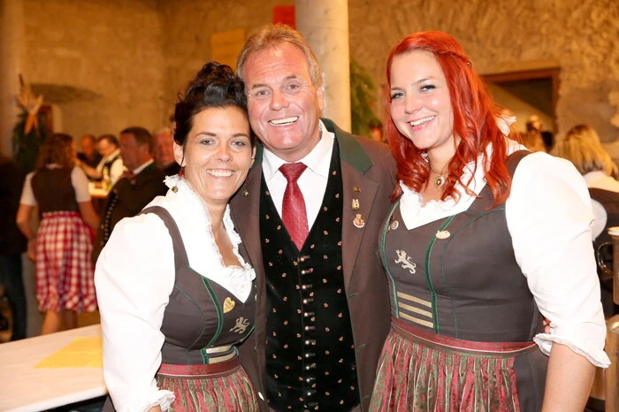 Beim Herbstfest unter anderen gesichtet: Bildungswerk-Bezirksobmann Karl Huber (Foto), Bezirksfeuerwehrkommandant Friedl Monai, Metallbau-Chef Sebastian Selinger sowie die beiden Straßburger Vizebürgermeister Oskar Gruber und Mario Spendier.