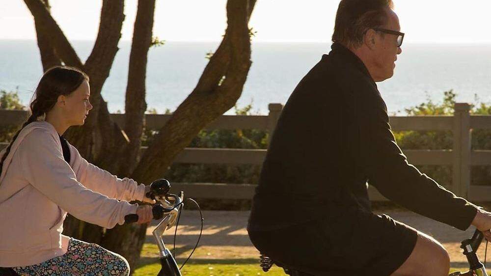 Schwarzenegger machte eine Fahrradtour mit Greta