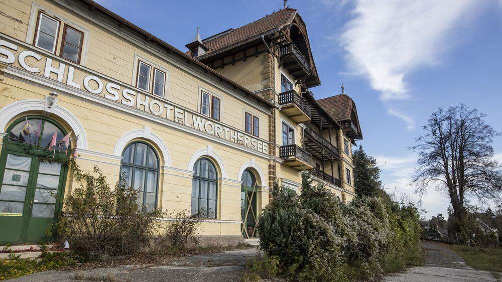 Das Schlosshotel Woerthersee kann nun umgebaut werden