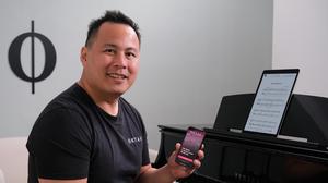 „Wir verbinden damit das traditionelle Klavierspiel mit moderner Technologie“, sagt Toni Luong 