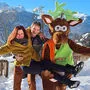 Astrid und Heimo Hubmann freuen sich mit Maskottchen Nawu über die gute Platzierung 