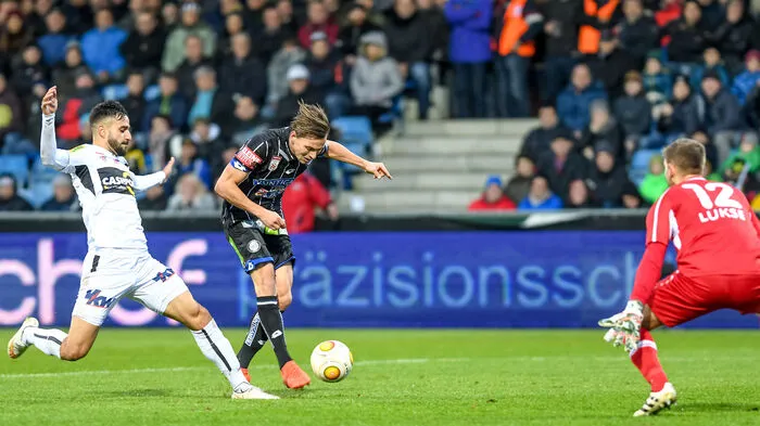 Sturm Graz lacht weiterhin von der Tabellenspitze.