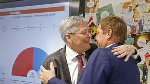 Peter Kaiser mit Villachs Bürgermeister Günter Albel