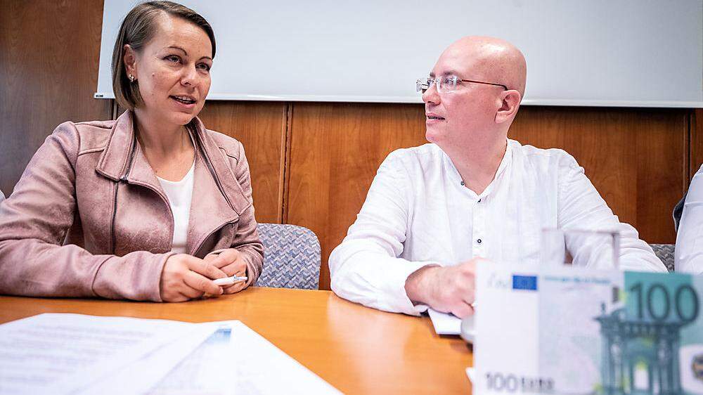 Anita Palkovich und Martin Müllauer verhandeln für die Arbeitnehmer