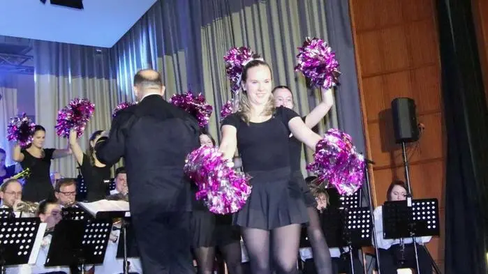 Zweimal volles Haus, ein begeistertes Publikum, Lachen ohne Ende, das war die „Große bunte BKO-Show“, zu der die Bergkapelle Oberdorf Bärnbach in das Volkshaus von Bärnbach am vergangenen Wochenende geladen hatte.  