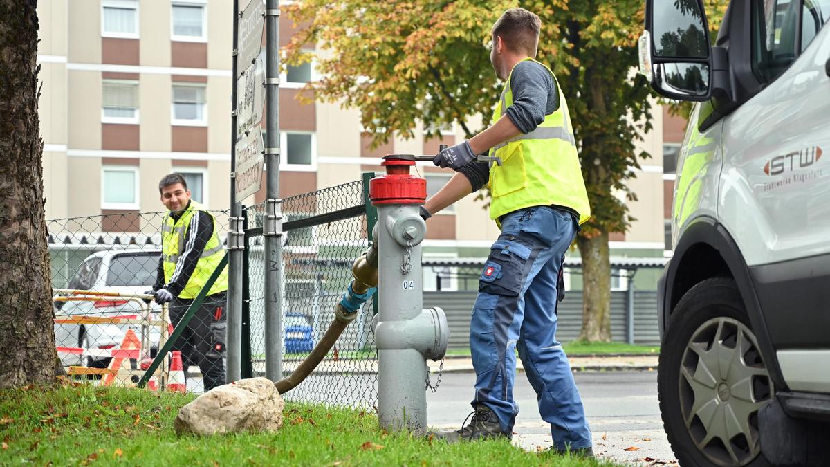 Das 900 Kilometer lange Leitungsnetz wird gespült 