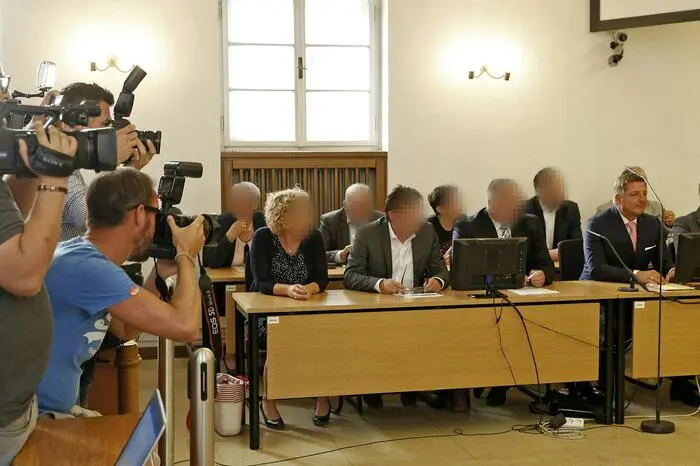 Klicken Sie sich durch die Fotos!